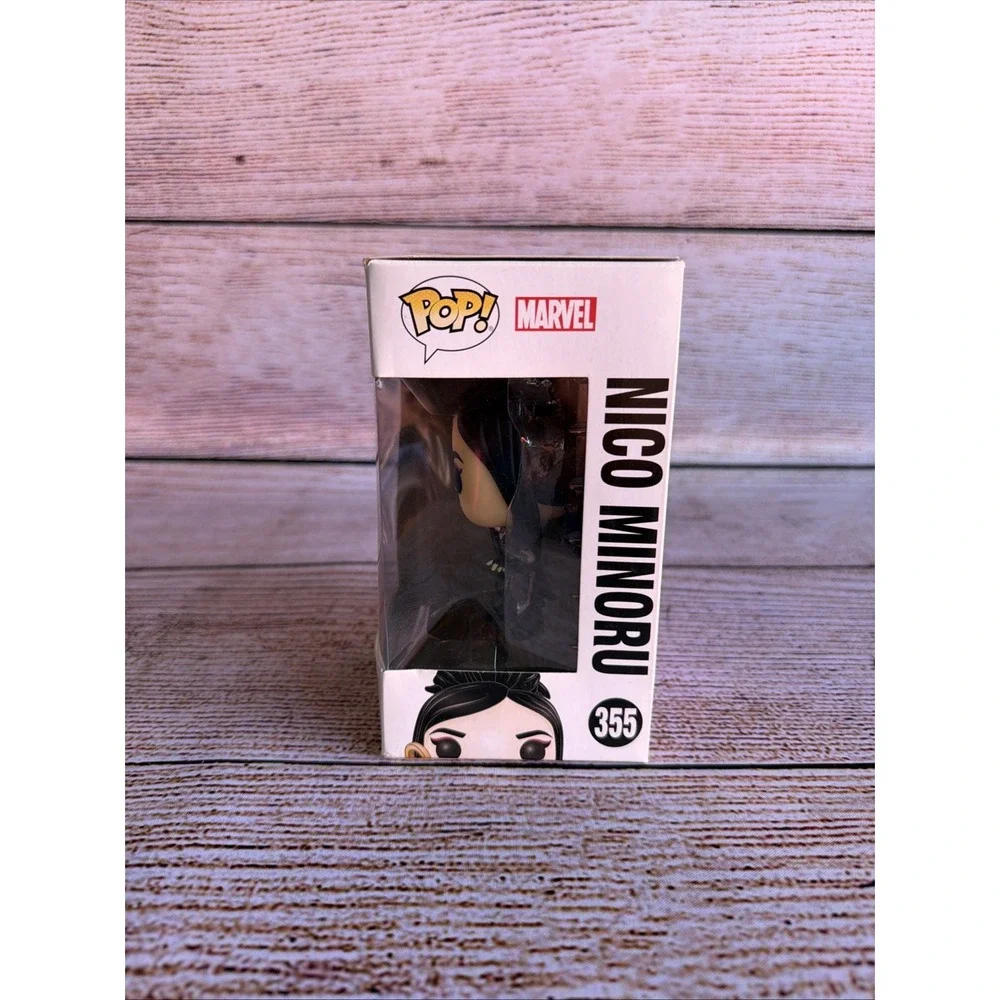 Funko Pop Marvel Runaways Nico Minoru #355 Vinyl Figure In Damaged Box